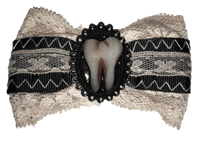 Lace tooth bow - Se7en Deadly